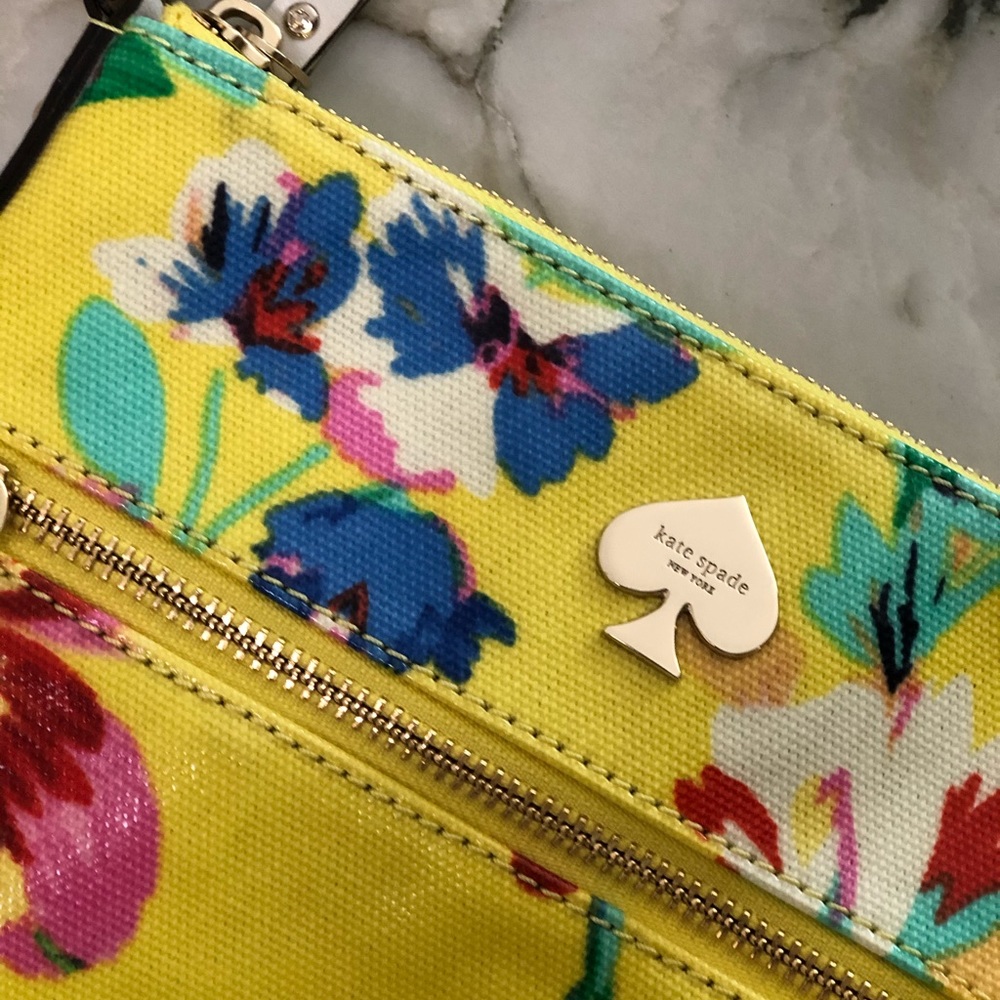 KATE SPADE SPRING FLORAL CROSSBODY - Picture 2 of 5